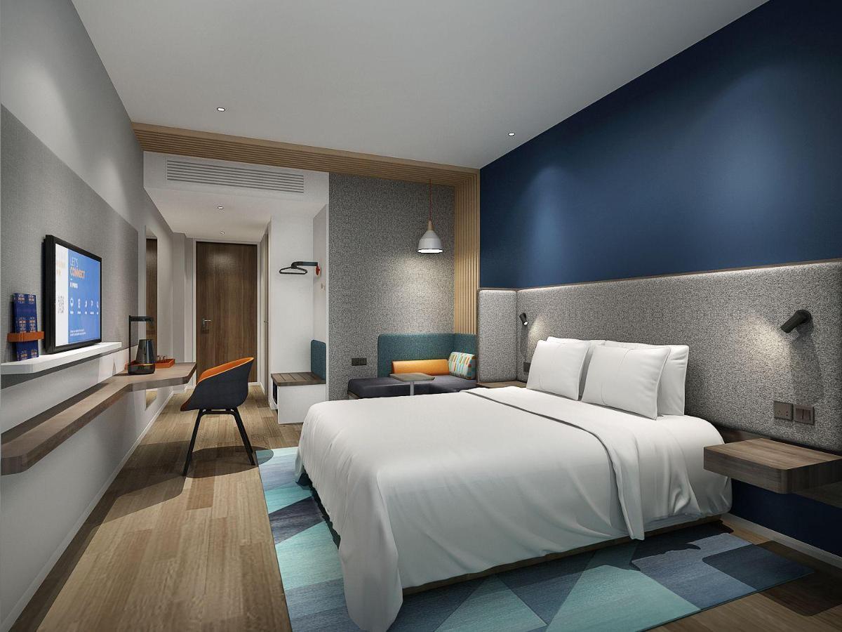 Holiday Inn Express Kaifeng City Center By Ihg מראה חיצוני תמונה